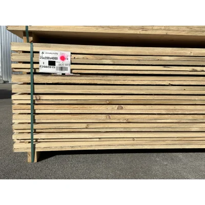 Planche sapin choix 3 non traité 25 x 200mm 4.00ml