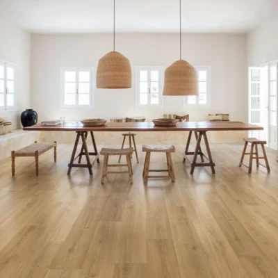 Sol stratifié Classic AC4 CL.32 monolame hydroseal ép. 9 x 212mm 1.380ml Chêne Chaud Naturel Brossé 4762 pqt 2.048m²