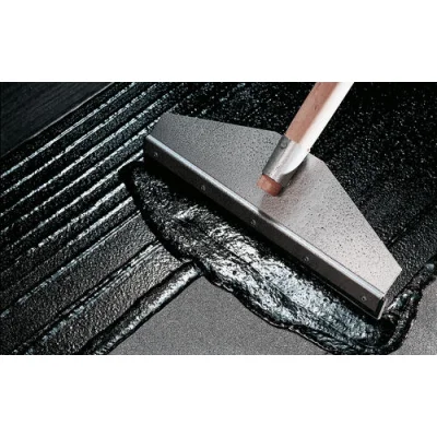Raclette néoprene dentelée manche bois p/ application colle à froid Derbigum
